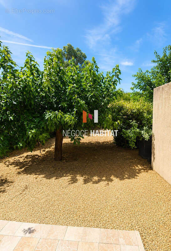 Villa T4 avec jardin et garage à vendre - Lunel-Viel, terrain de 355 m2 - photo 7