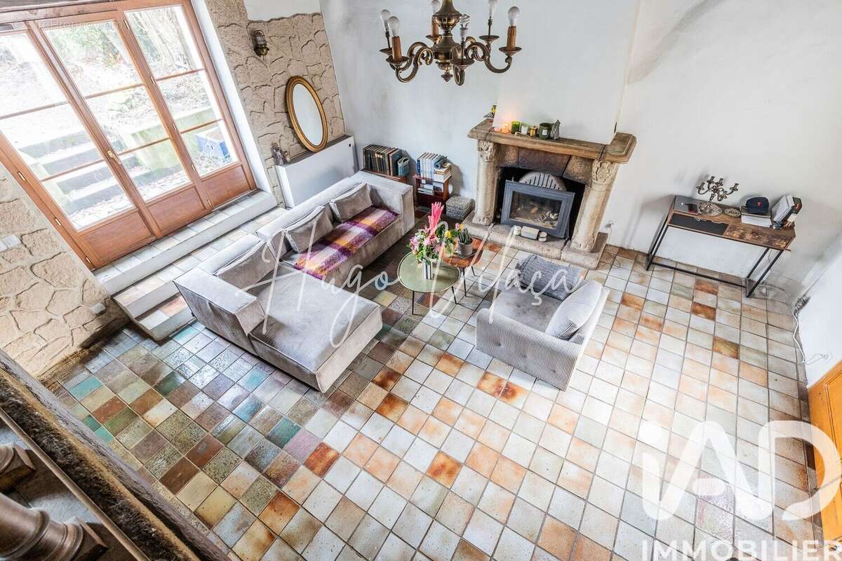 Photo 2 - Maison à VILLENEUVE-LE-ROI