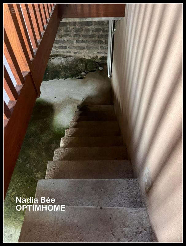 Maison à SAINT-PIERRE-BELLEVUE