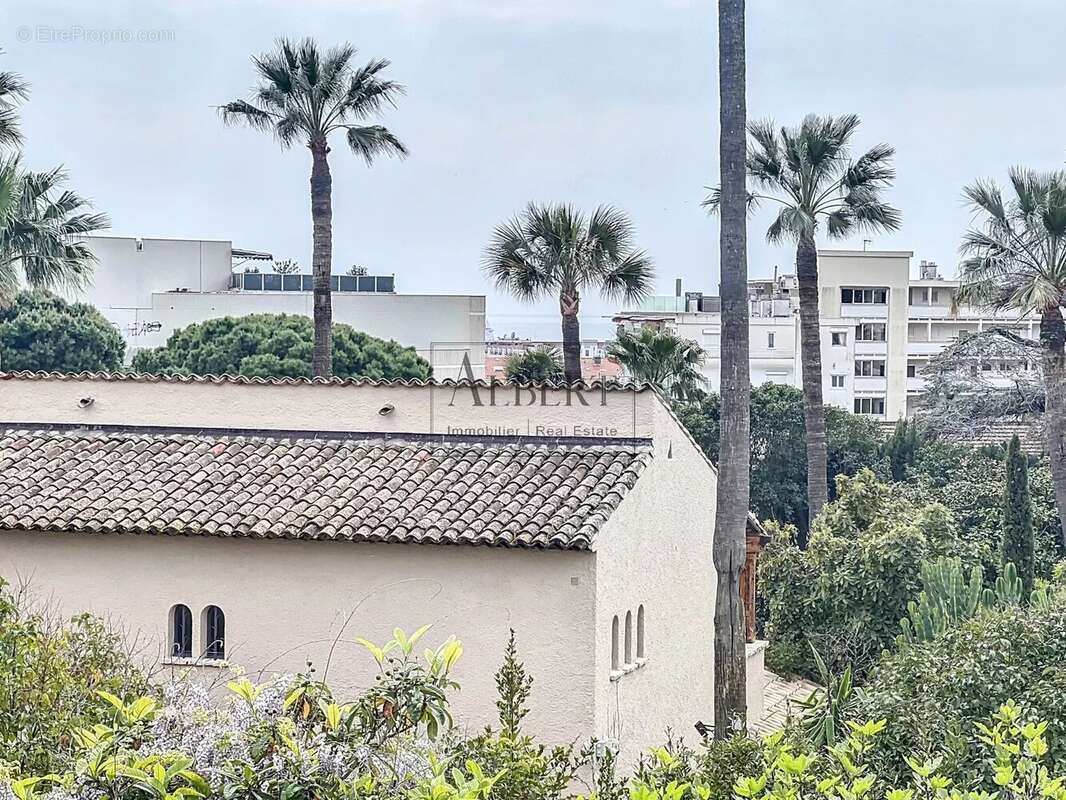 Appartement à CANNES
