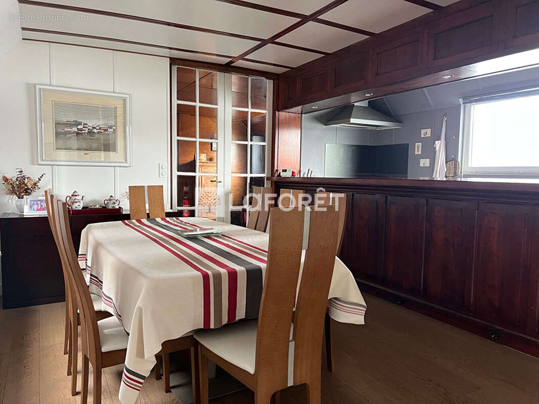 Maison à SAINT-CLOUD