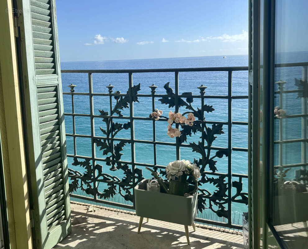 Appartement à MENTON