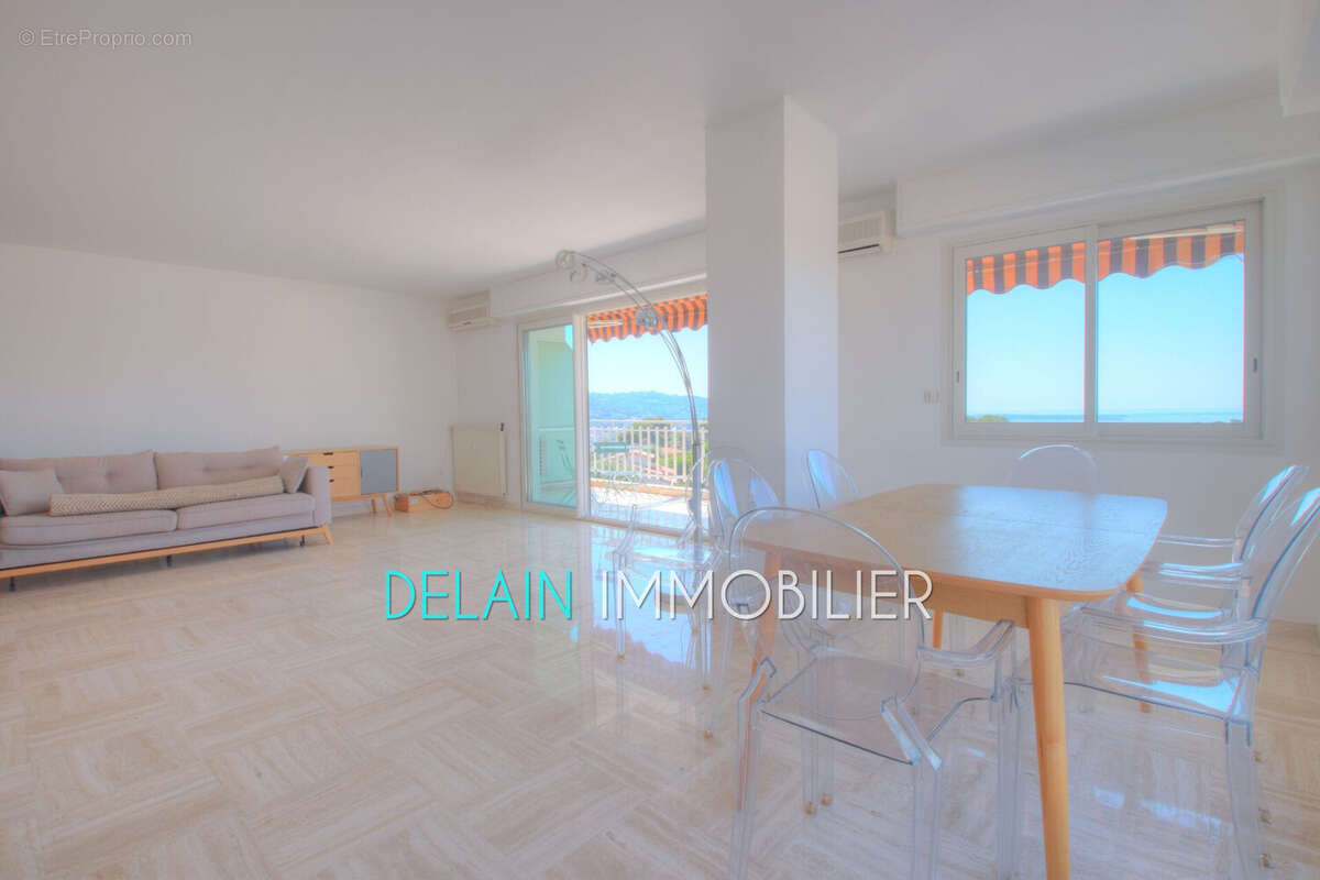 Appartement à LE CANNET