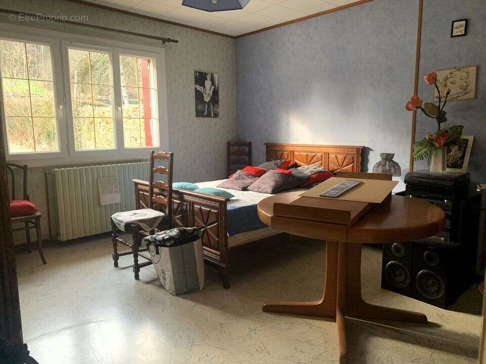 Maison à LONGEAU-PERCEY