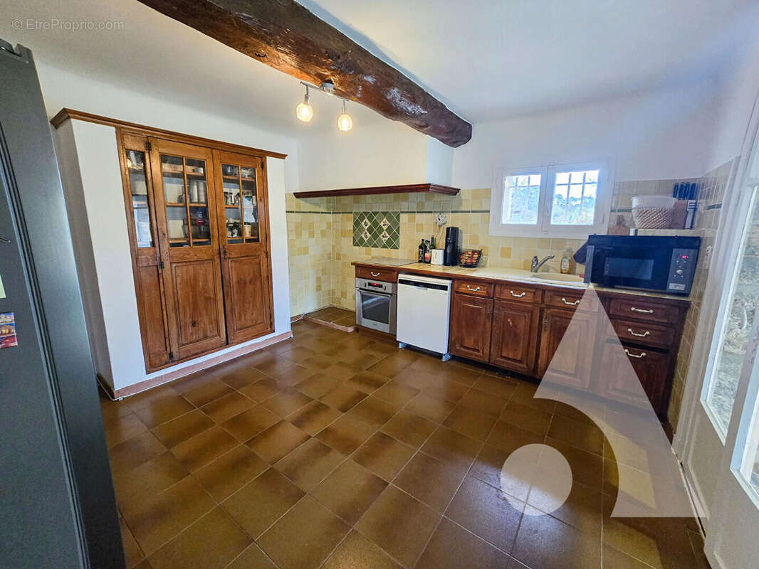 Maison à LORGUES