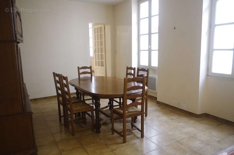 Gondrin, maison en pierre  avec cour comprenant deux logements de 5 et 6 pieces - photo 9