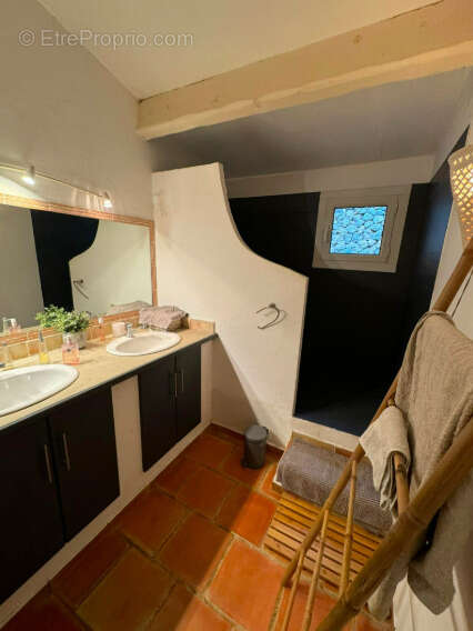 Maison à ROQUEVAIRE