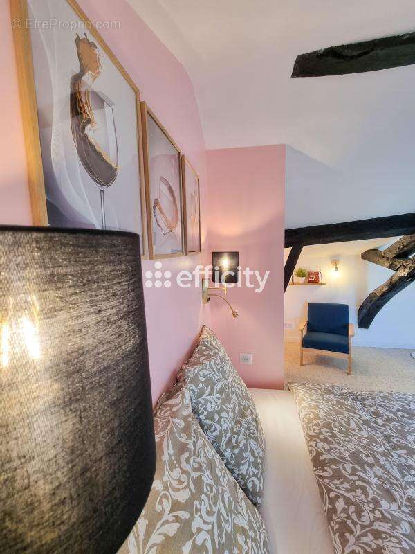 Appartement à SAINTES