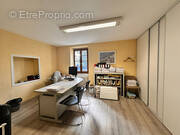 Commerce à DOUVAINE