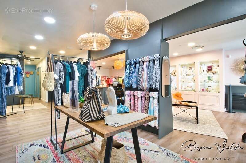 Commerce à SALON-DE-PROVENCE