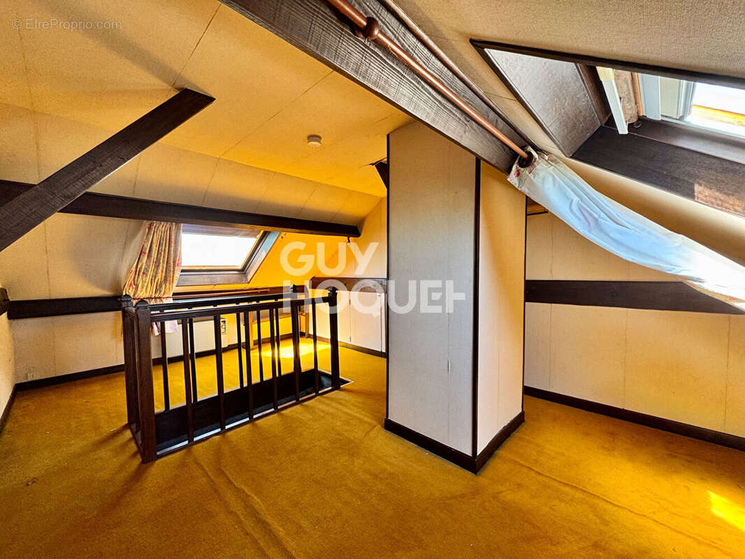 Maison (8 pièces) - Le Creusot - photo 11