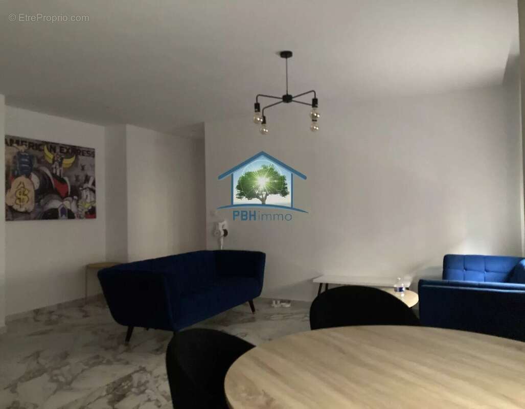 Appartement à SAINT-ETIENNE