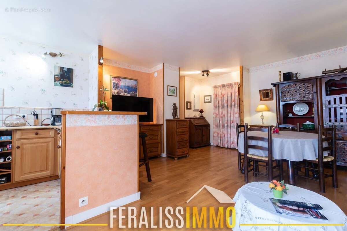 Appartement à ERAGNY