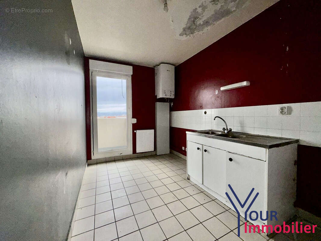 Appartement 50 m² à Venissieux  - photo 4
