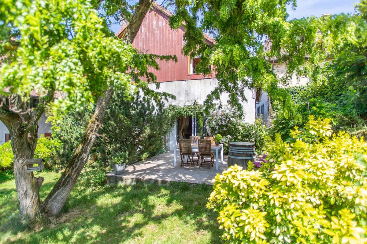 Maison à MAXILLY-SUR-LEMAN