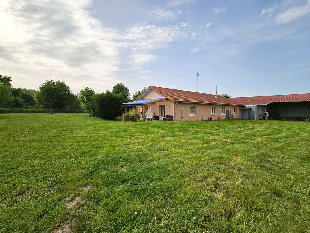 Maison à SERANVILLE