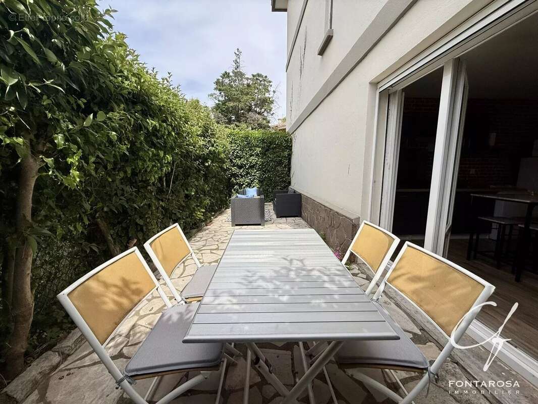 Appartement à SAINT-RAPHAEL