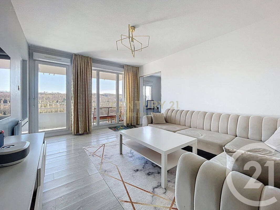 Appartement à VILLEFONTAINE