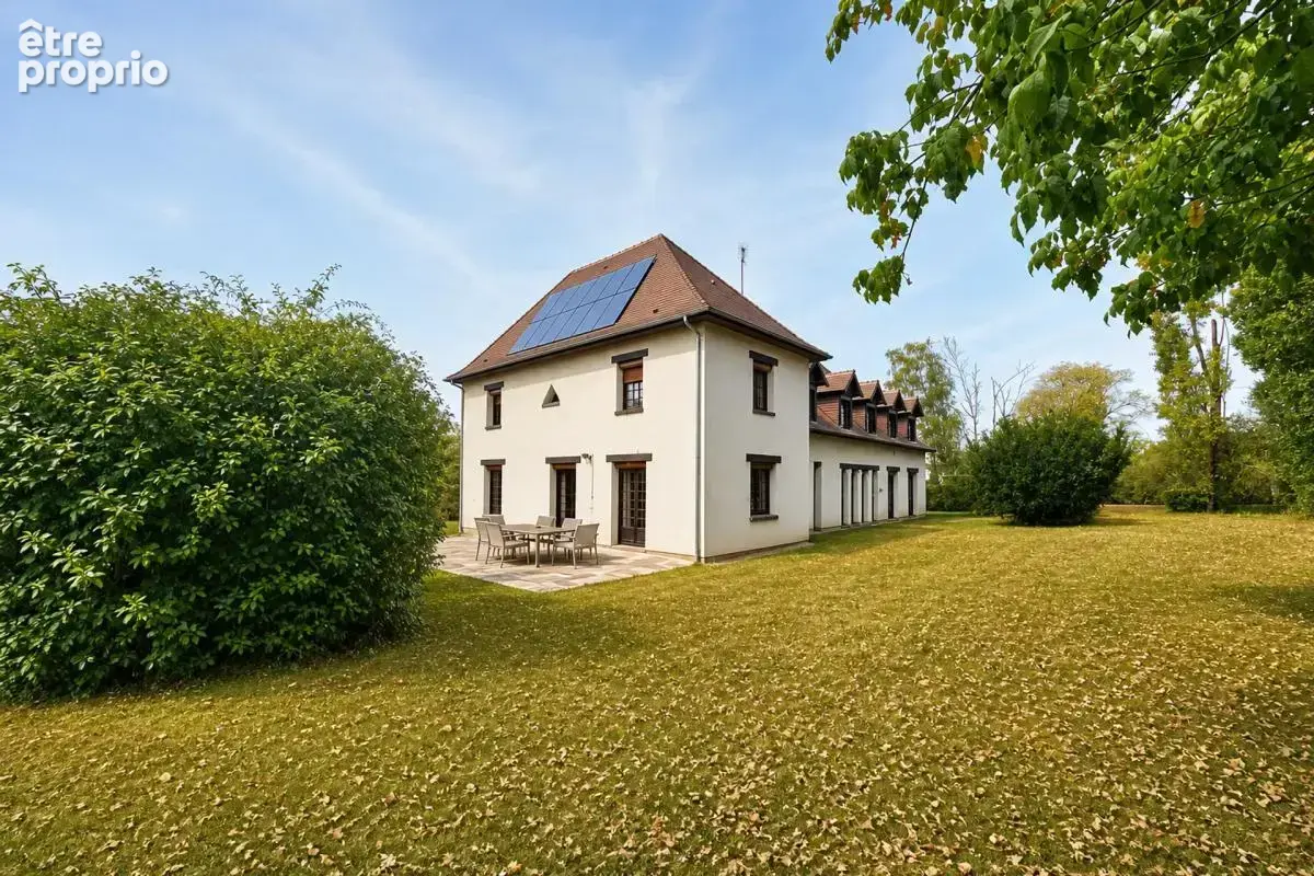 Maison de 12 pièces de 362 m² située à Vald’Yerre - photo 5