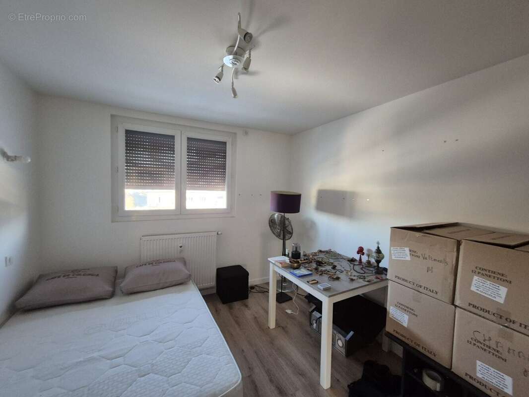 Appartement à PERRIGNY