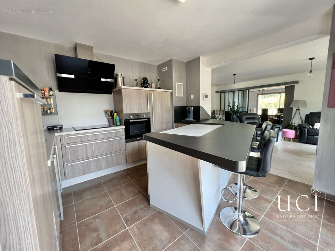 Maison 166 m² à Geneston  - photo 6