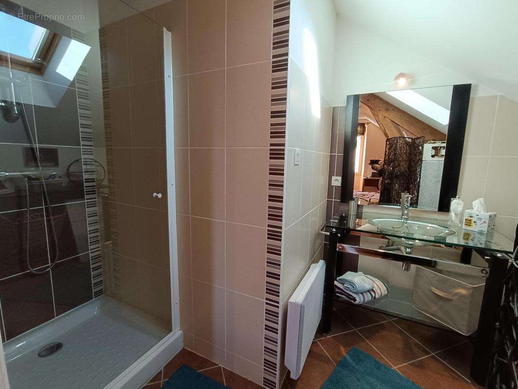 Maison à PARAY-LE-MONIAL