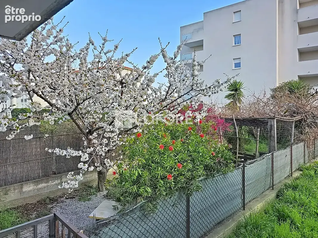 Appartement lumineux de 64 m2 avec Jardin privatif, garage, cave et balcon - photo 11