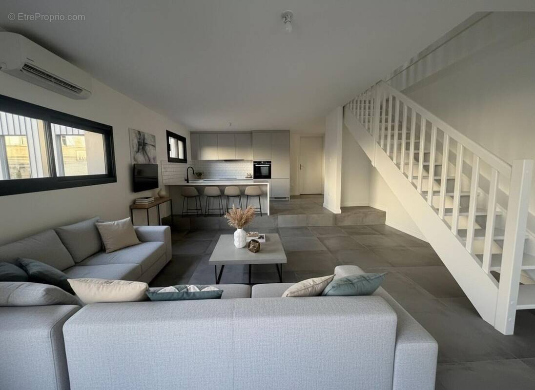 Photo 1 - Appartement à BORDEAUX