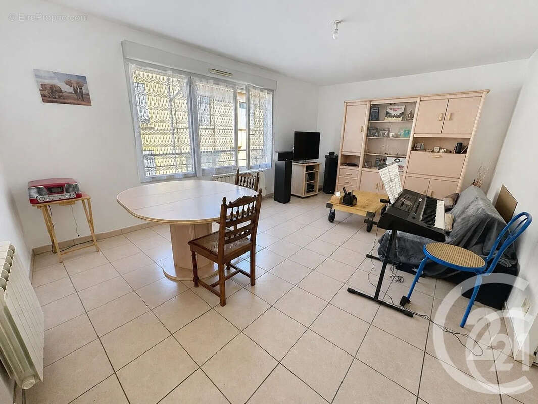 Appartement à VILLEURBANNE