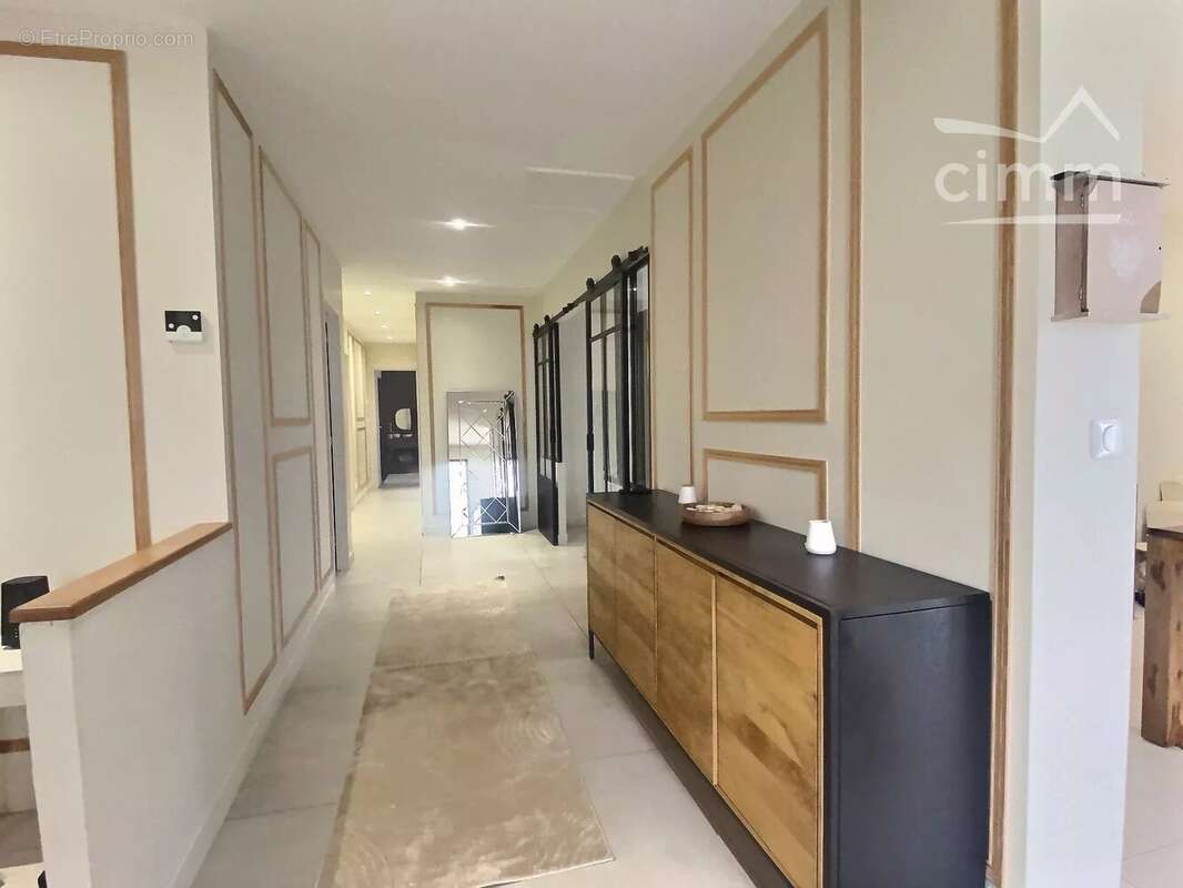 Maison à SAINT-SULPICE-DE-POMMERAY