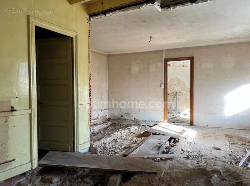 Maison à XAMBES