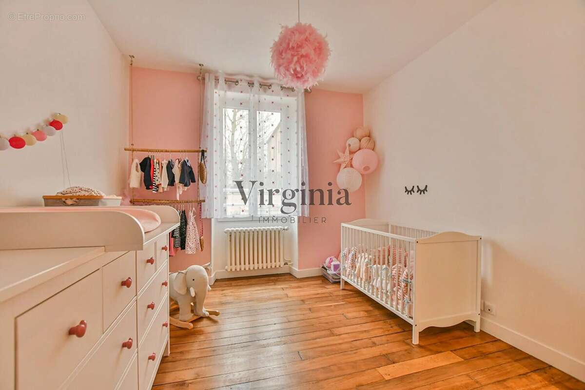 Saint-Maurice, Maison, 6 pièces, 153 m² - photo 9