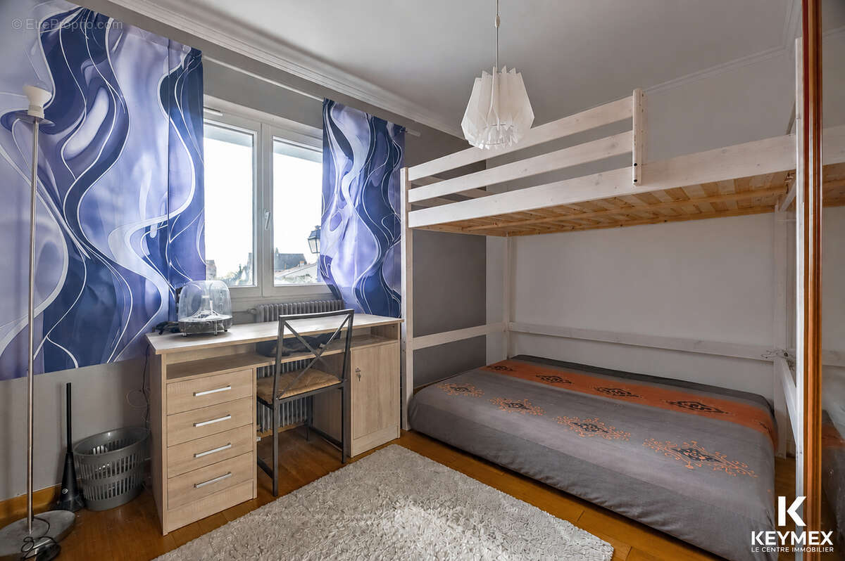 Appartement à FREPILLON