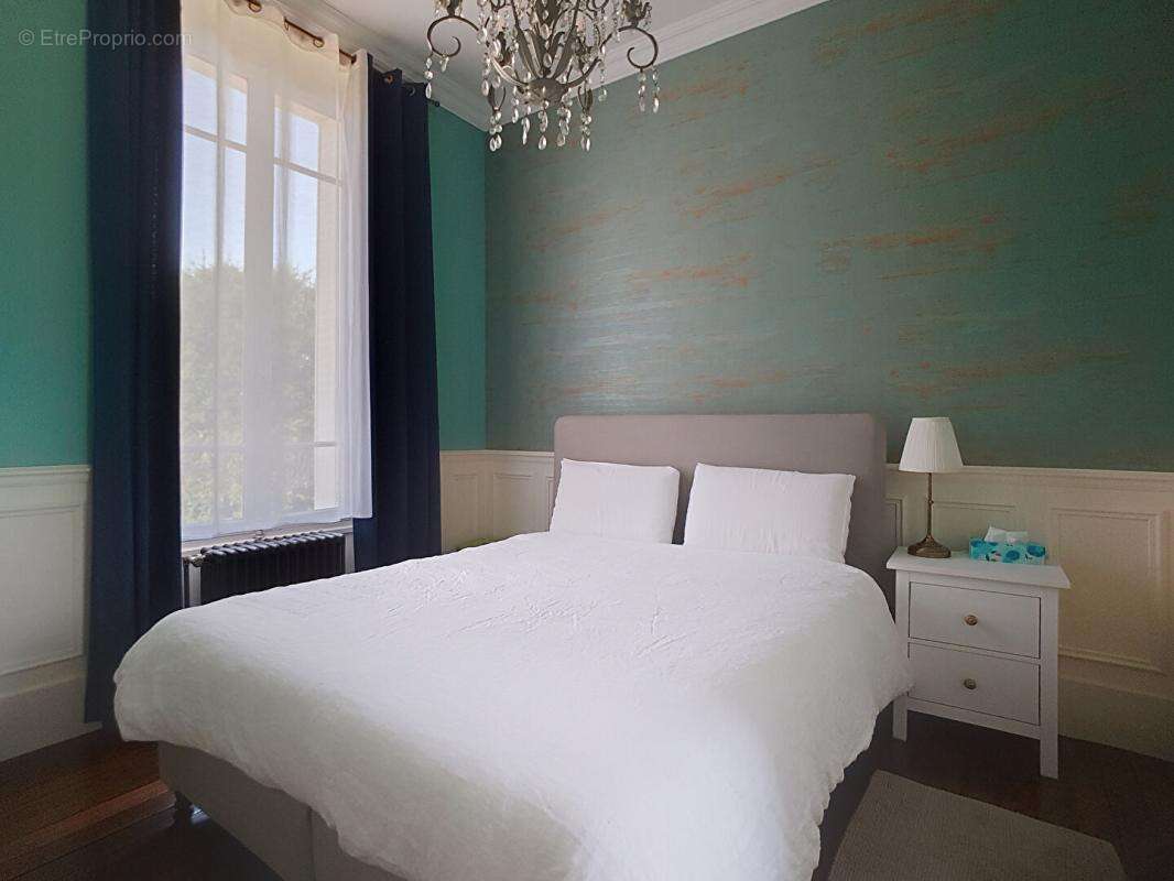 Maison à EGRISELLES-LE-BOCAGE