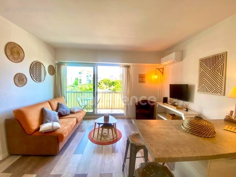 Appartement à HYERES