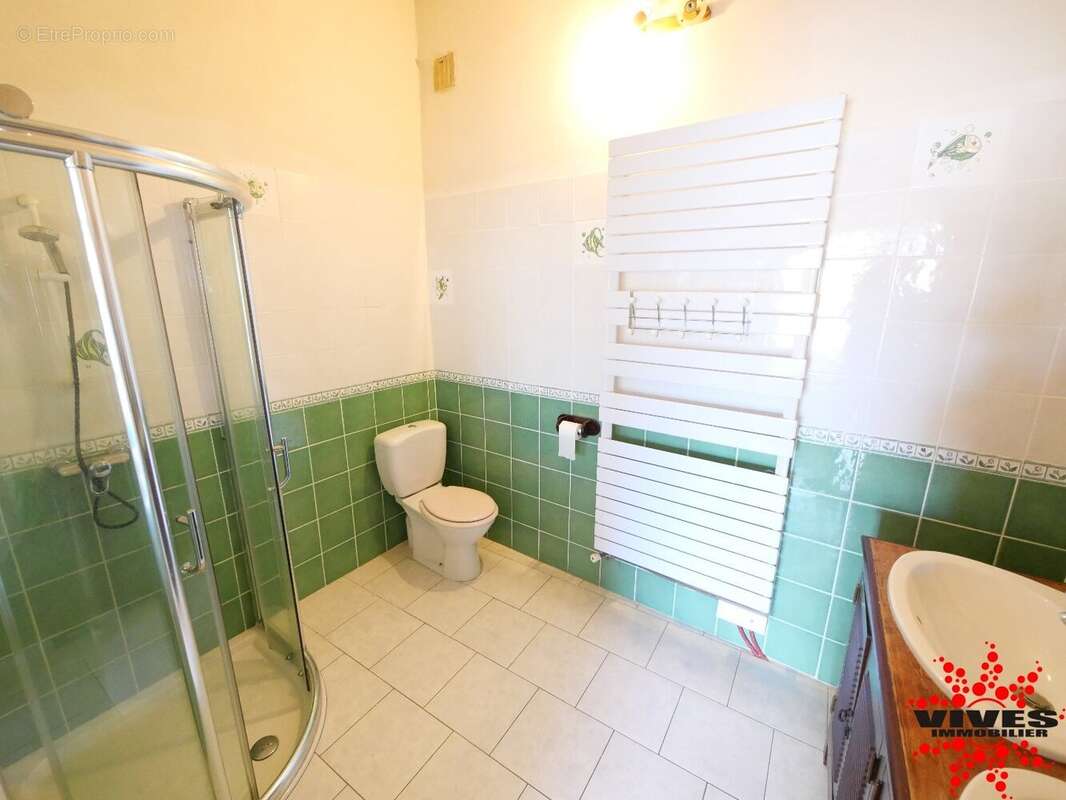 Maison à NISSAN-LEZ-ENSERUNE