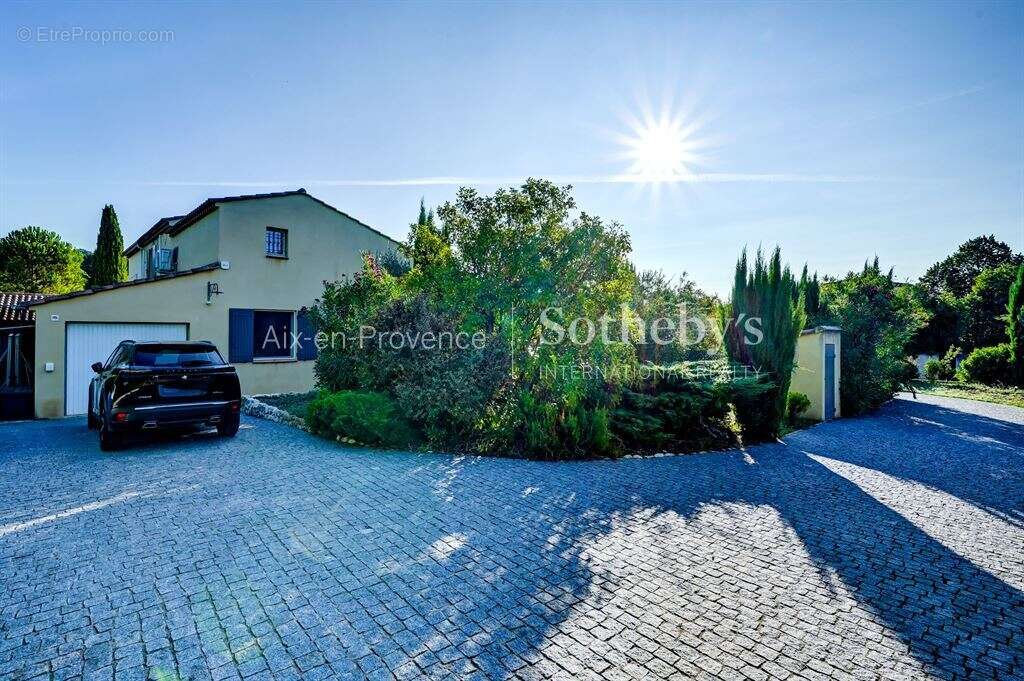 Maison à AIX-EN-PROVENCE