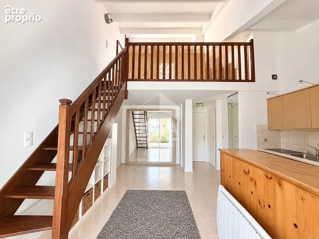 Appartement à MOUGINS