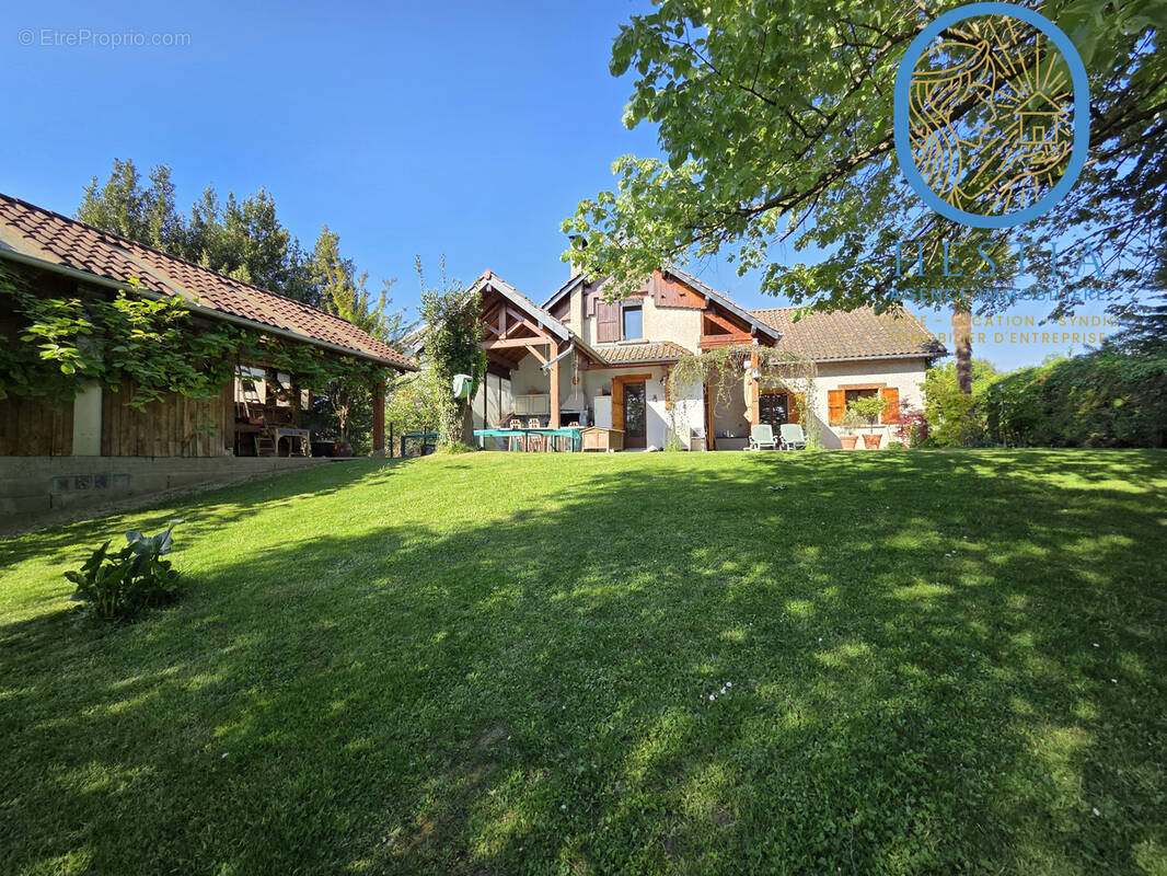 Maison à MOIRANS