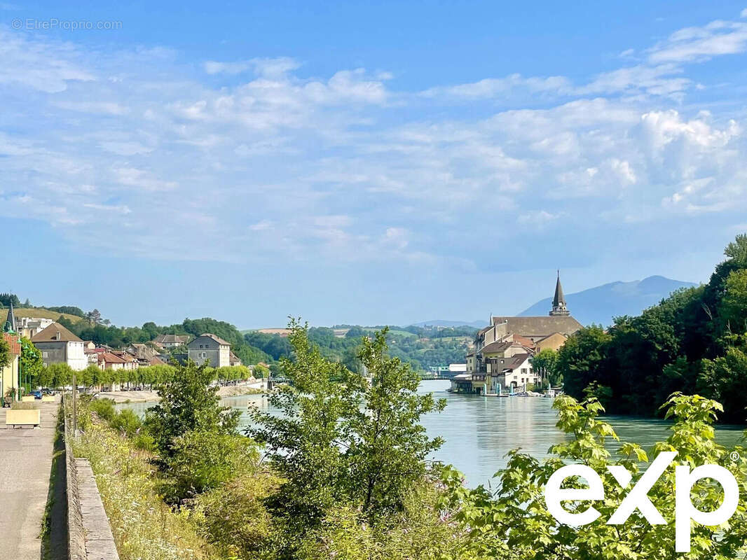 Appartement à SEYSSEL