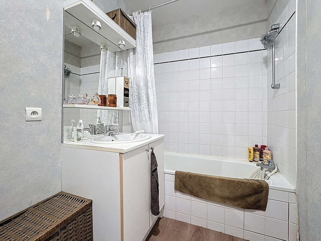 Appartement à MALEMORT-SUR-CORREZE