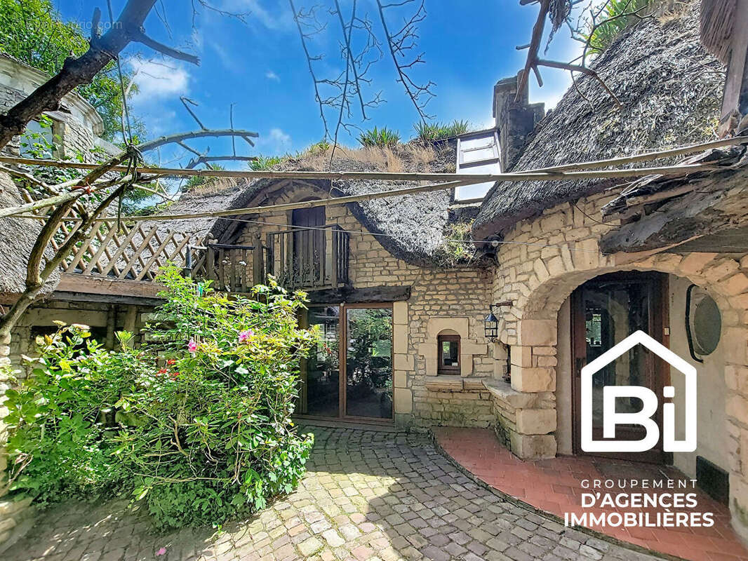 Maison à BRETTEVILLE-L'ORGUEILLEUSE