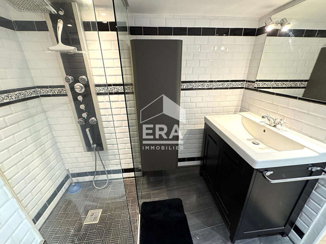 Appartement à LANCON-PROVENCE