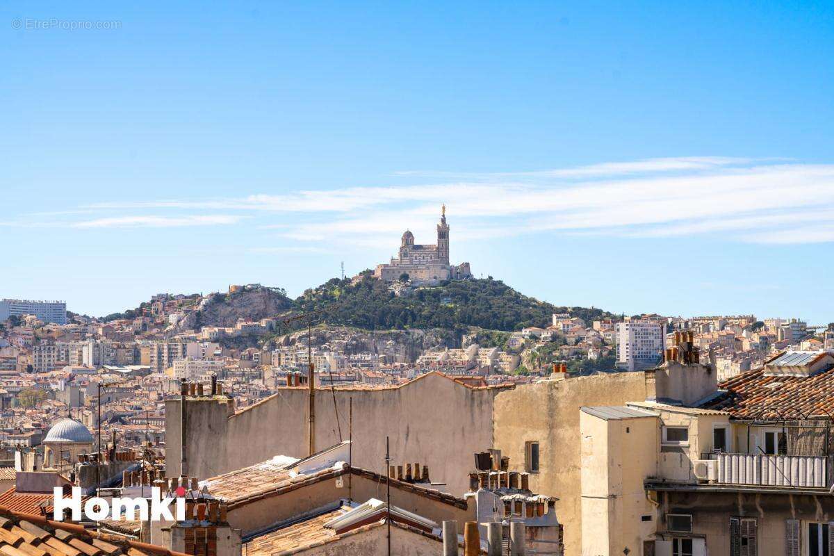Appartement à MARSEILLE-1E
