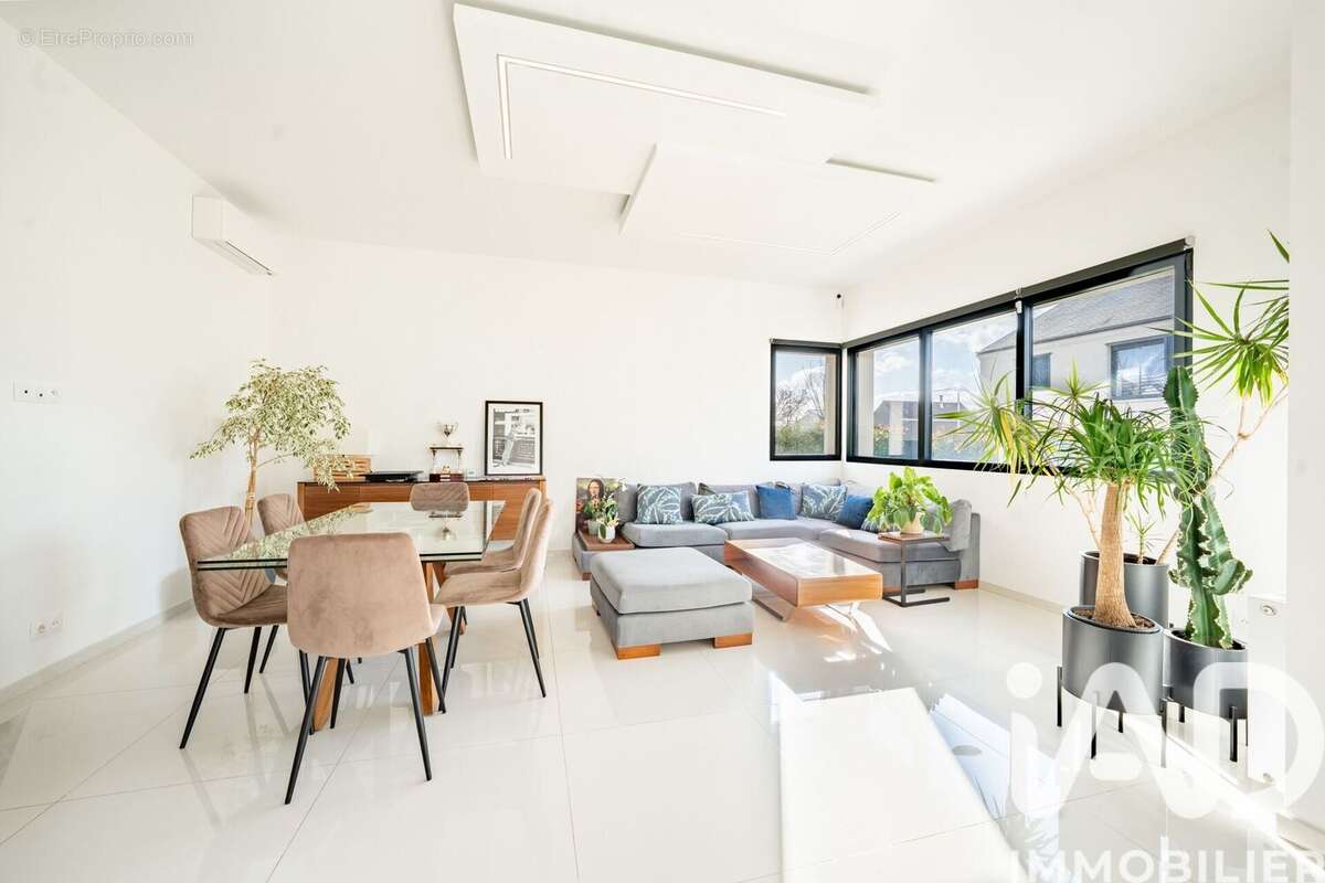 Photo 2 - Maison à L'ISLE-ADAM