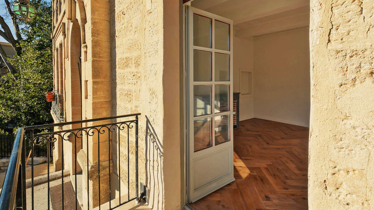Appartement à UZES