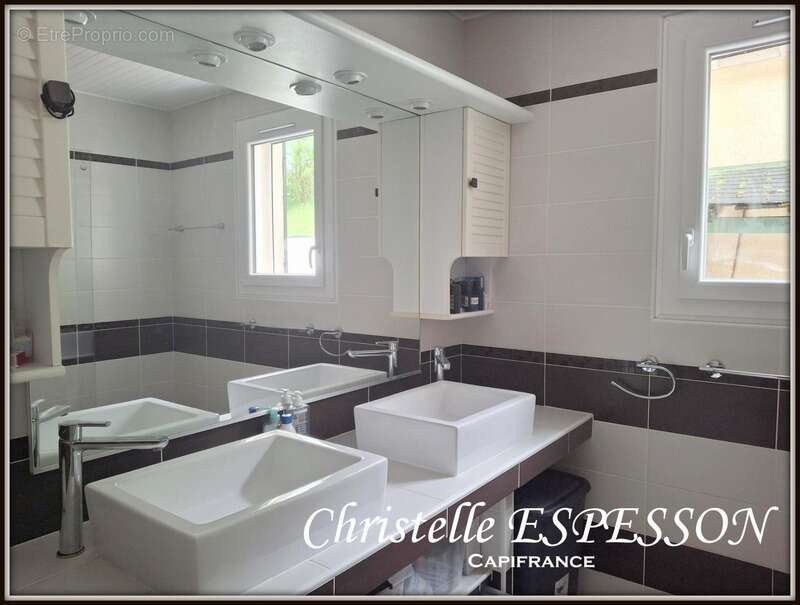 Maison à CASTELJALOUX