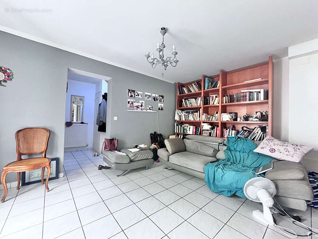 Maison à PARIS-19E
