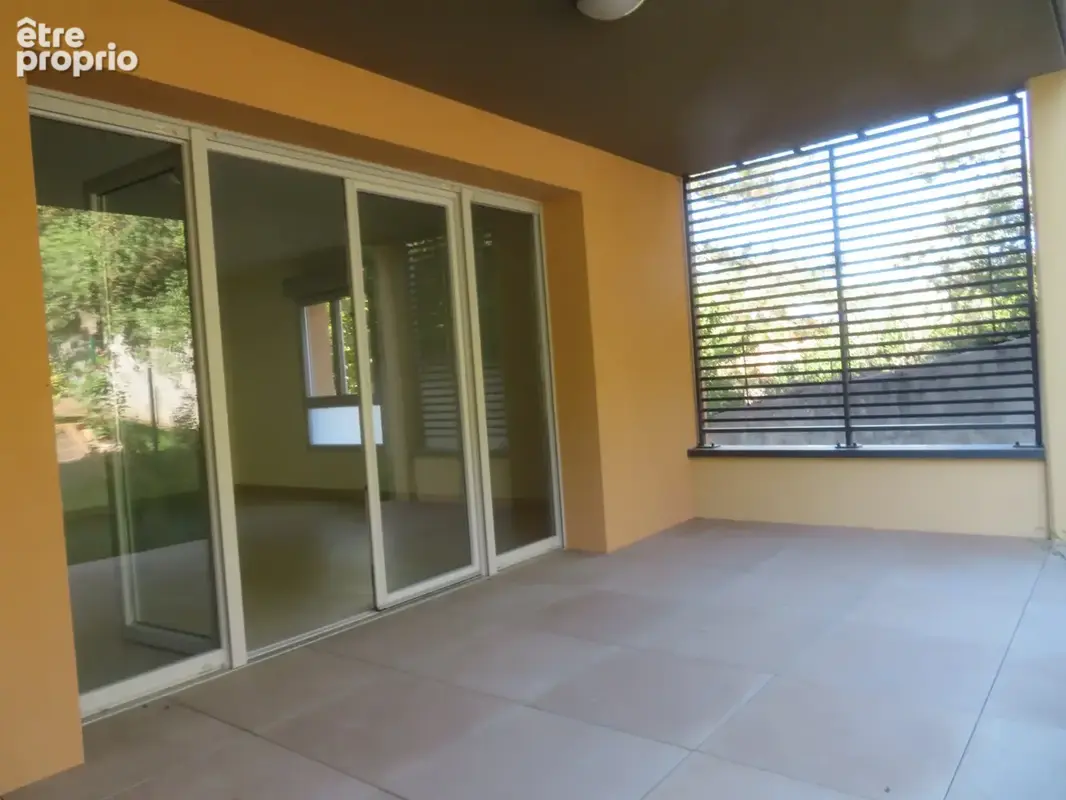 APPARTEMENT T3 en résidence sécurisée de 67 m2 à DIGNE LES BAINS (04) - photo 7