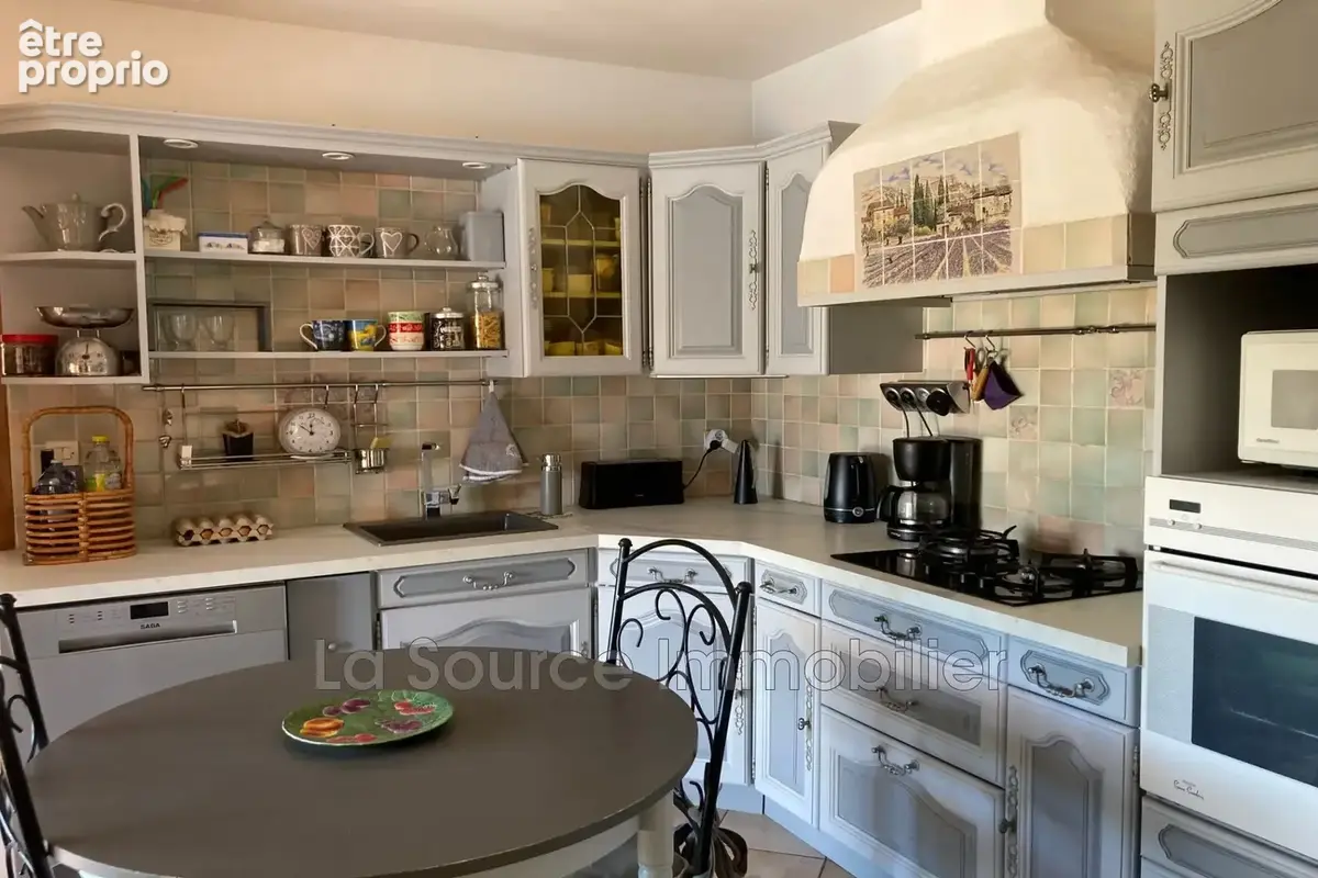 Maison 5 pièces 135 m² à vendre à Vidauban (83550) - photo 7